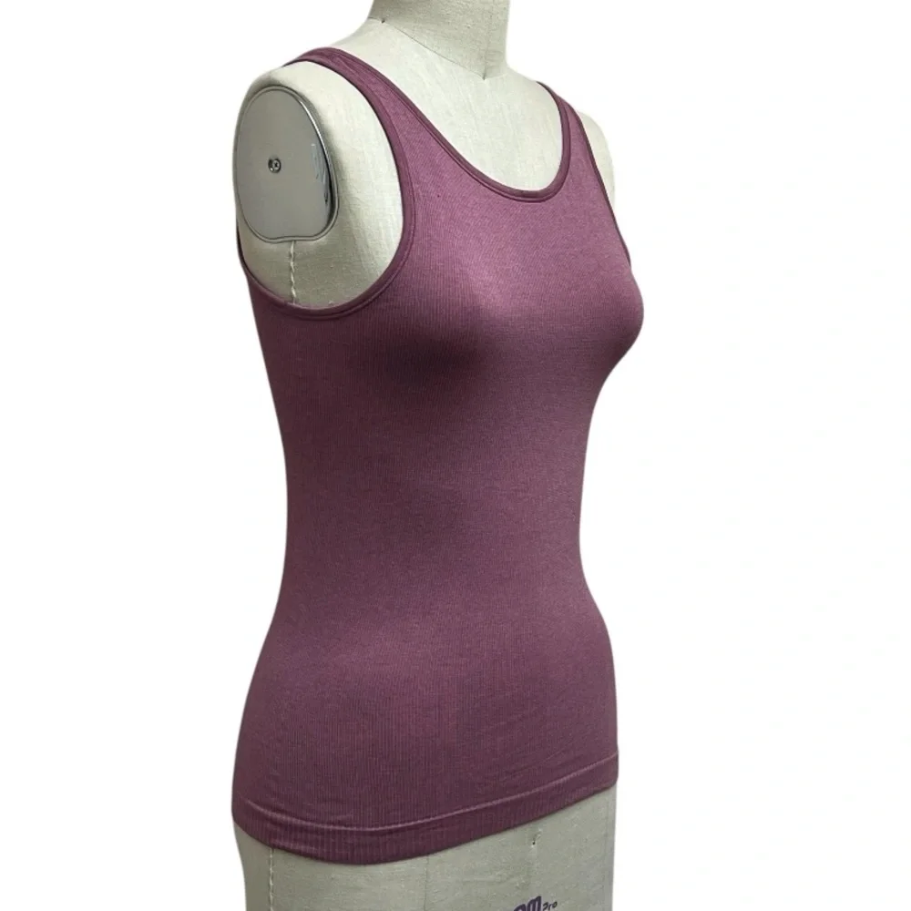 Lululemon Seek Simplicity Tank 2 Ways in Plumful